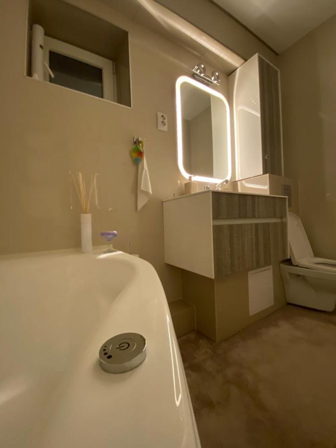 Eden Luxury Apartamento Brăila Exterior foto